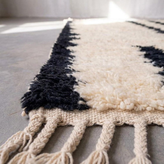 Magnifico tappeto in lana naturale 250/150 cm – Tappeti, Wool (photo 4 of 7)