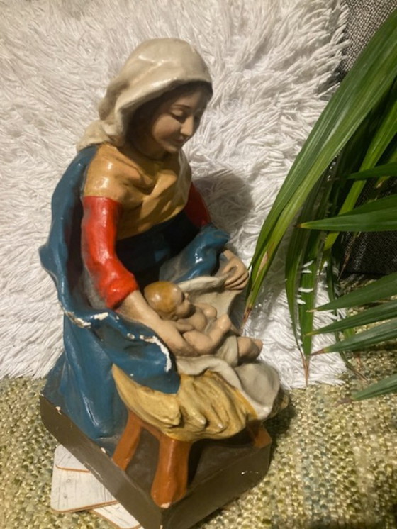 Image 1 of polychrome Gipsstatue der Maria mit dem Jesuskind