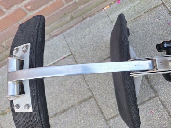 Image 1 of Gispen 360 Dutch design bureaustoel - zwarte ribstof 