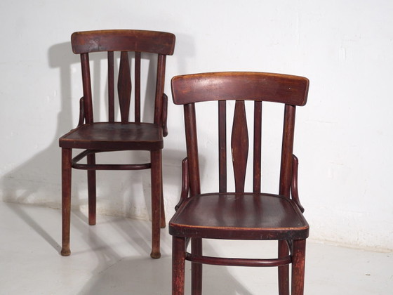 Antique Thonet chairs (c.1920). Set of 2 pieces #1 – Dining chairs (photo 29 of 40)