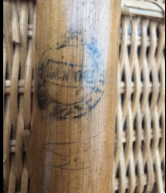 Image 1 of Set van 2 Koloniale Rotan Armstoelen – Hand gevlochten – Massief Houten Frame (Beuken/Mahonie)