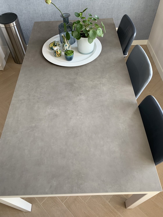 Image 1 of Tavolo da pranzo Bert Plantagie Pedro