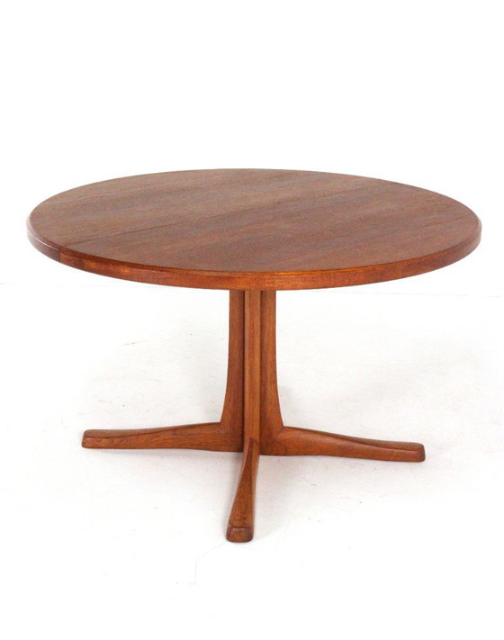 Image 1 of Tavolo da pranzo rotondo estensibile McIntosh 2x in teak vintage