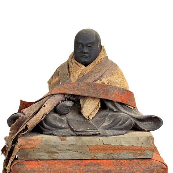 Antieke Japanse Nichiren Daishonin – Meiji – circa 1870–1900 – Beeldhouwkunst, Wood, Textile (photo 2 of 11)