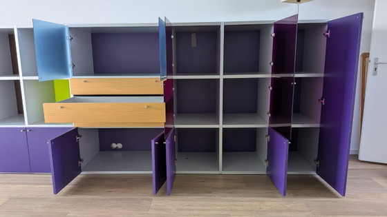 Modulare Aufbewahrungsschrank in mehreren Farben, Kunststoff, Holz, Blau, Modern (Foto 5 von 12)