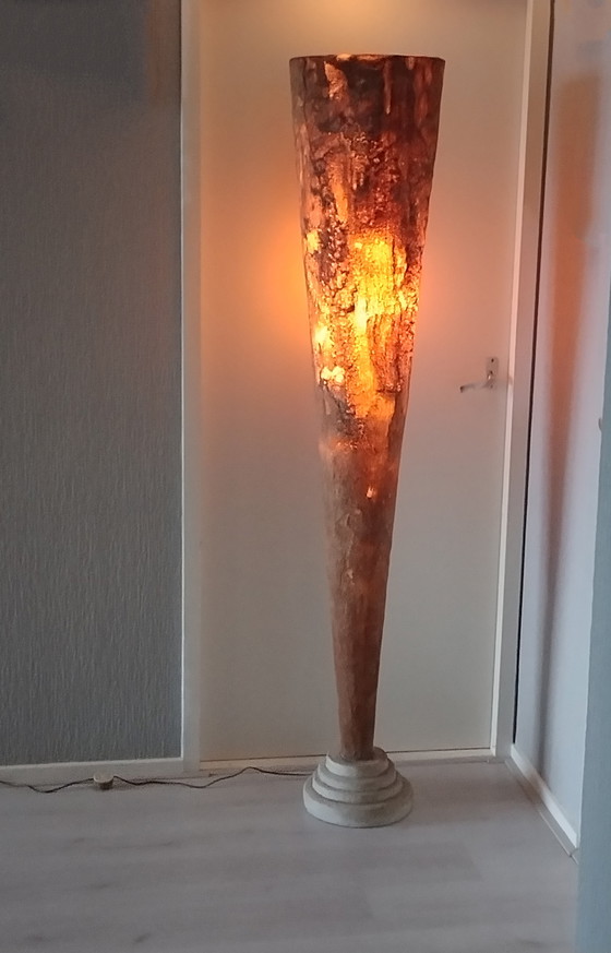 Image 1 of Lampada da terra - Carreno Angel per Art Studio La Rocha