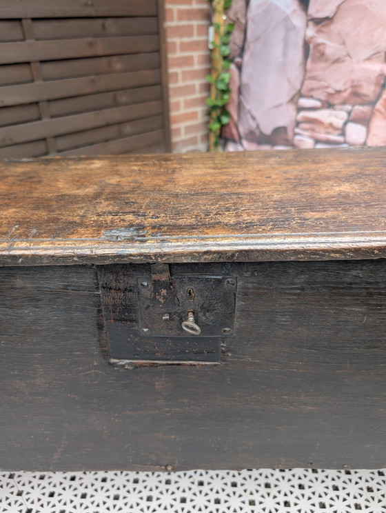 Image 1 of Coffre à couvertures ancien en chêne / XVIIe-XVIIIe siècle