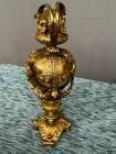 Pair of neo-Renaissance gilt bronze pitchers. – Vases (photo 6 of 8)
