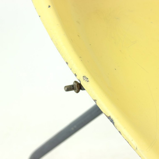 Image 1 of Gelber Straßenbahnstuhl von Miroslav Navratil für Vertex, 1960er Jahre