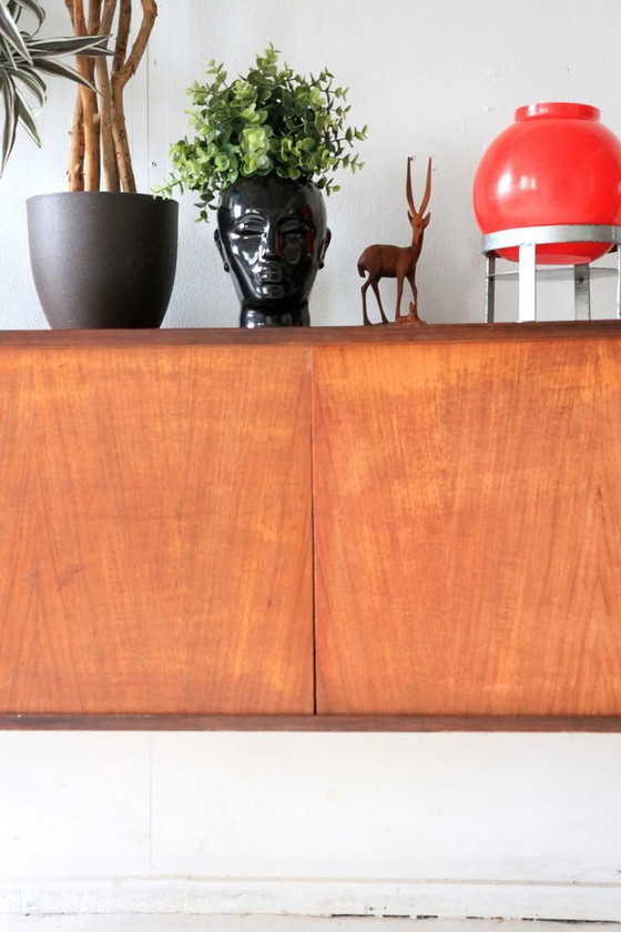Mid-Century Modern Sideboard in Teak with Metal Legs, 1960s – Scandinavian (photo 4 of 5)