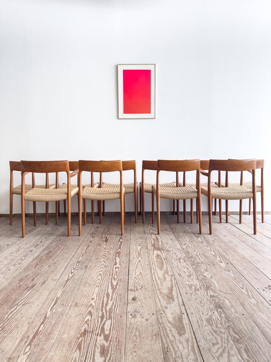 Image 1 of Mid Century Deense Teakhouten Eetkamerstoelen #57 & 77 door Niels O. Møller, J. L. Moller, Set van 10