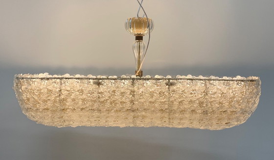 Image 1 of Lámpara de araña realizada por Enrico Neri & c.snc con flores de Murano, fabricada en Italia.