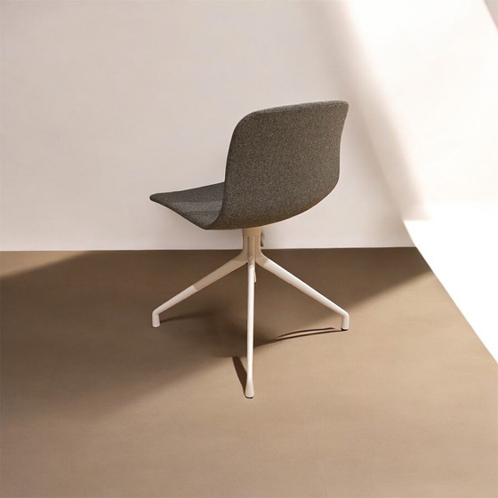 Image 1 of 6 Hay About a Chair AAC11 stoelen grijs ristrutturato