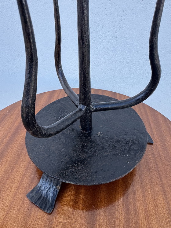 Image 1 of Antiker Kerzenständer aus Schmiedeeisen im brutalistischen Stil