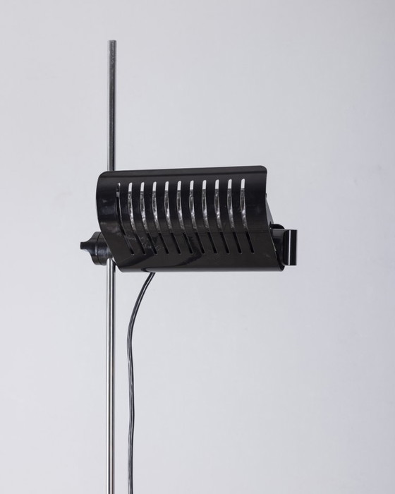 Image 1 of Vintage 1970s floor lamp mod "Colombo 626" design Joe Colombo for Oluce