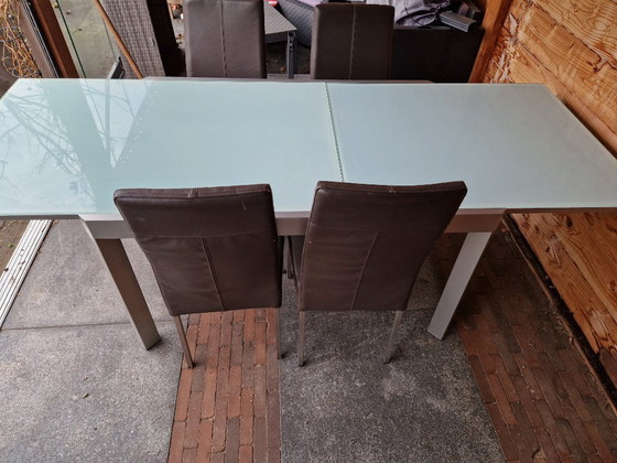 Image 1 of Mesa de comedor (Calligaris) con 4 sillas