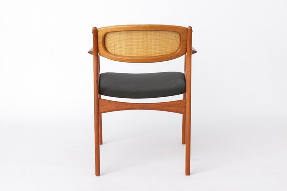 Image 1 of Dänischer Sessel aus Teakholz und Rattan von Ib Kofod-Larsen, 1960er Jahre, Modell 4325, Mid-Century Modern Sessel