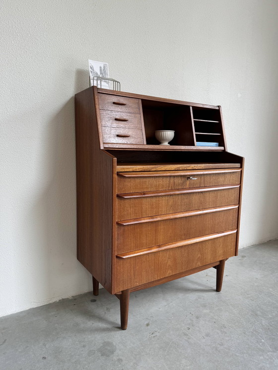 Image 1 of Secrétaire vintage danois avec miroir