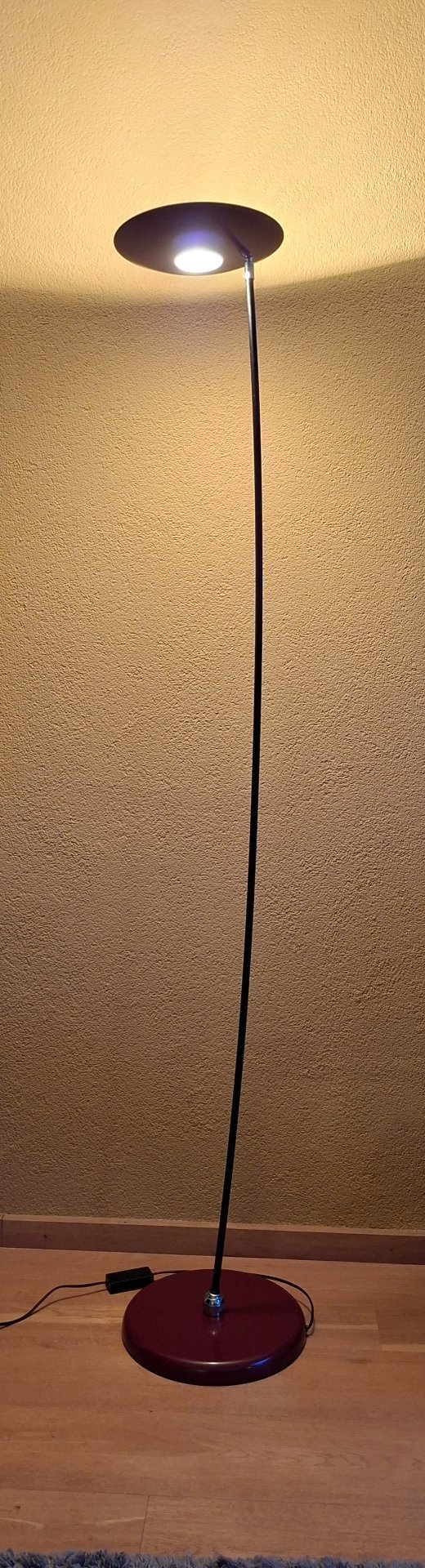 Image 1 of Lampadaire rouge Hala Zeist vintage, uplighter.
