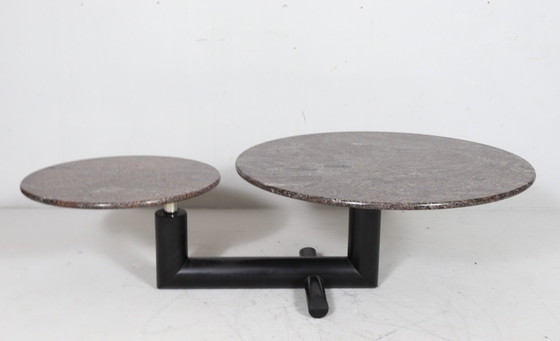 Image 1 of Mesa de centro escultural de granito y madera al estilo de UP&UP, Italia años 80