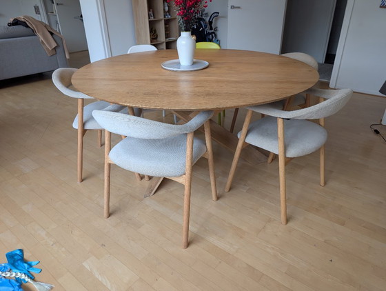 Ethnicraft eiken ronde tafel 163cm – Eettafels, Hout (photo 2 of 5)