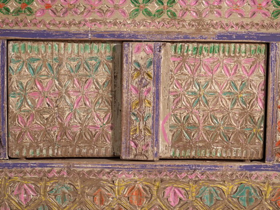 Antiker geschnitzter polychromer Unterschrank aus Kiefer – Xinjiang, ca. 1900 – Buffetschränke, Iron (photo 17 of 40)