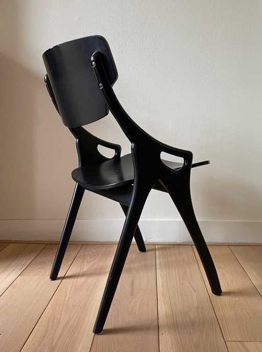 Zwei Stühle von Arne Hovmand Olsen