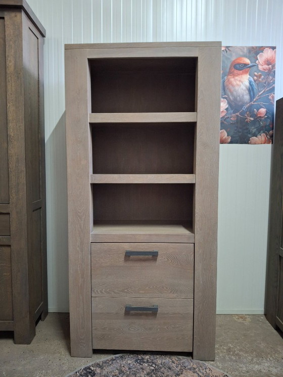 Image 1 of Robuuste eikenhouten boekenkast/opbergkast, nieuw