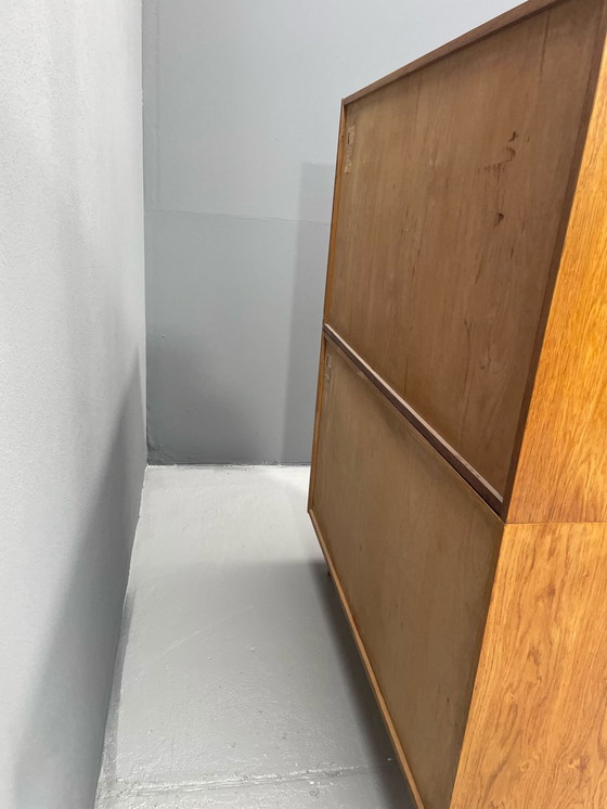 Image 1 of U-450 kast in eiken van Jiří Jiroutek voor Interiér Praha, Tsjecho-Slowakije, jaren 1960