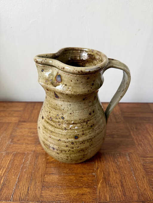 Pichet en grès verni 