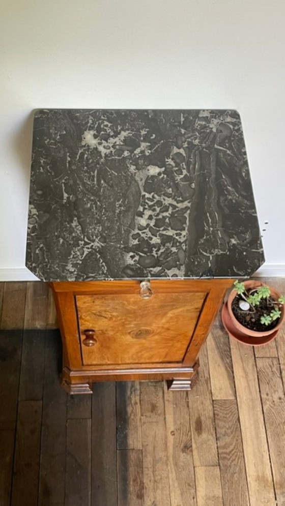 Comodino antico in marmo – Comodini, Marble (photo 10 of 25)