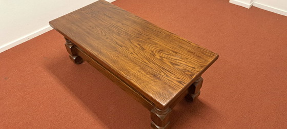 Image 1 of Solid wood coffee table | Classic | Good condition