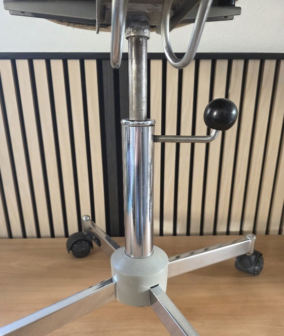 Image 1 of Fauteuil pivotant Wilde + Spieth en cuir ivoire, style Egon Eiermann, années 80