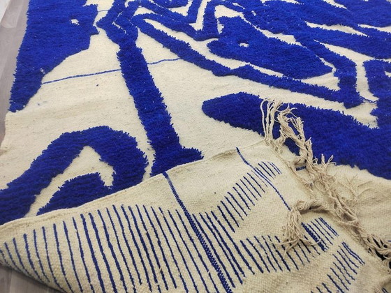Großer Berberteppich aus ecrufarbener Wolle mit dekorativen Mustern, 300/400 cm – Teppiche & Läufer, Wool (photo 8 of 10)