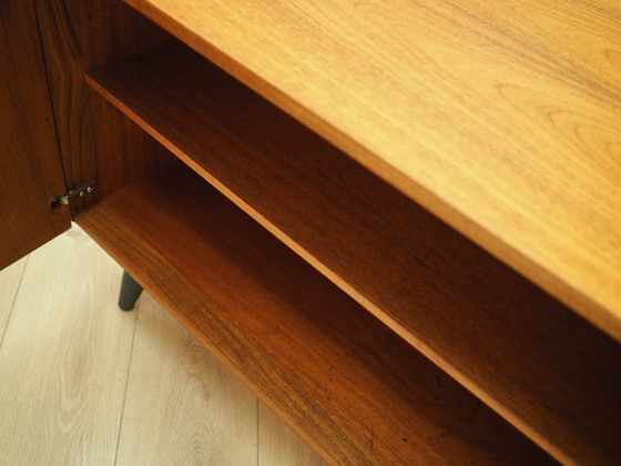 Image 1 of Teakhouten kast, Deens design, jaren 70, gemaakt in Denemarken.