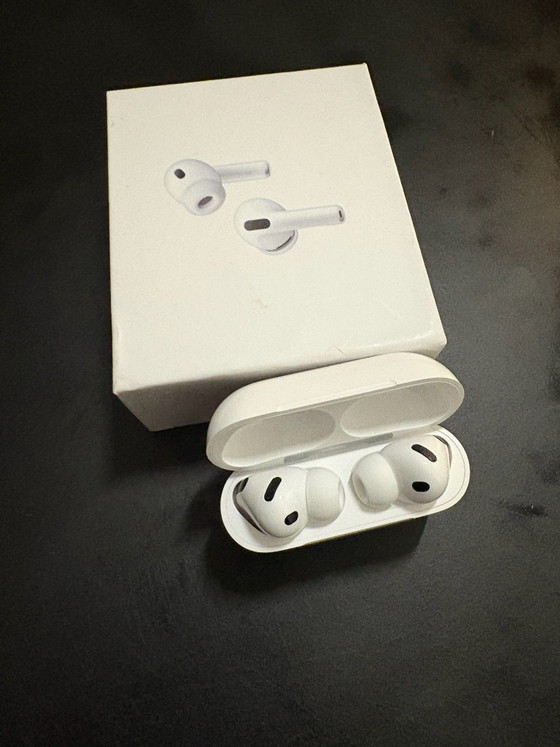 Pro 3 AirPod, Apple, Dekorative Objekte, Metall, Kunststoff, Weiß (Foto 3 von 5)