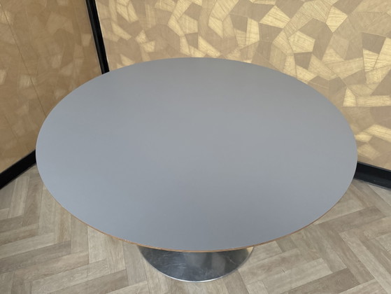 Image 1 of Artifort circle table with grey top