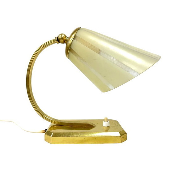 Image 1 of Art Déco/Modernistische bureaulamp, Duitsland, jaren 1950, met messing en glazen kap.