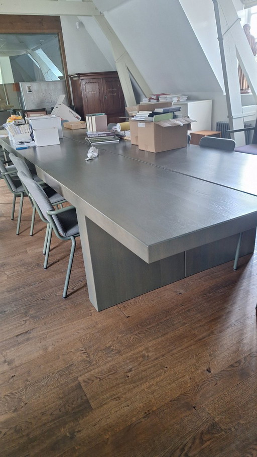 Deux tables Scholten & Baijings