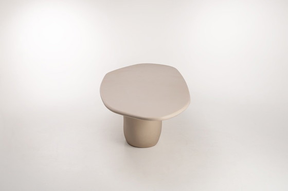Image 1 of Table à manger contemporaine en plâtre « Pièce Unique »