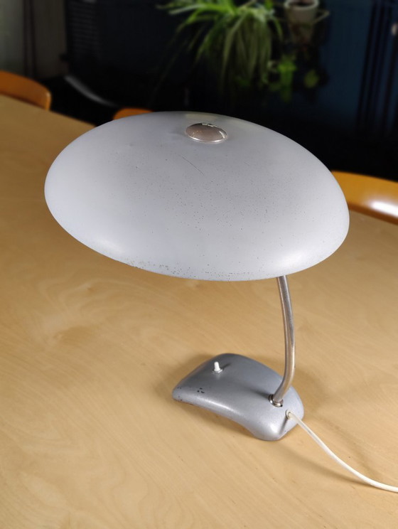 Image 1 of Magnifique lampe de bureau Bauhaus des années 1950, milieu de siècle