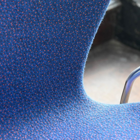 Image 1 of Fritz Hansen Schmetterlingsstuhl