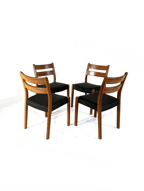 Image 1 of 4x gerestaureerde eetkamerstoel, EMC Møbler ‘80