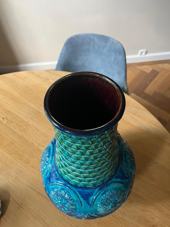 Image 1 of Vintage Bay Vase W.-Germany model 62 50 blue green