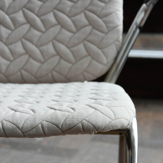 Image 1 of Der weiße Sessel