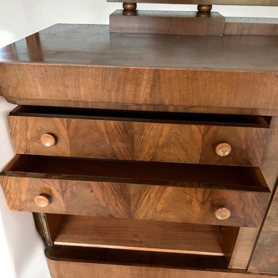 Image 1 of Aparador/credenza de los años 30-Mueble Art Déco alemán que retoma el diseño de la Bauhaus con sus líneas claras.