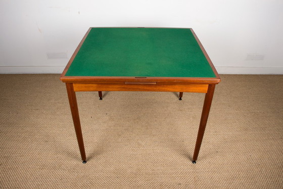 Image 1 of Table Danoise en Teck et Feutrine, extensible et réversible, pour repas ou jeux par Carlo Jensen pour Hundevad & Co 1958.