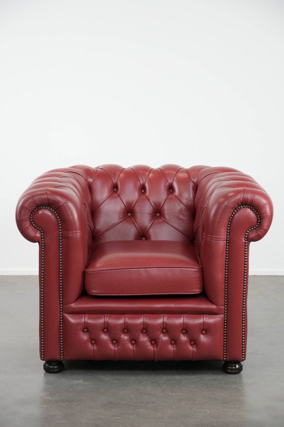 Image 1 of Set consisting of English cowhide Chesterfield 2.5 seater sofa and armchair