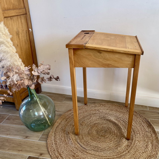 Image 1 of Escritorio antiguo