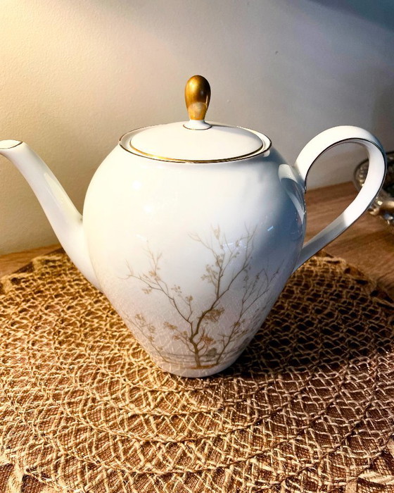 Image 1 of Seltmann Weiden Liane Teapot Bavaria – Vintage Porcelain Teapot with Gold Trim – 20 cm – Germany